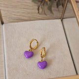 Pendientes con corazón esmaltado de colores en acero dorado - DiversoWomen